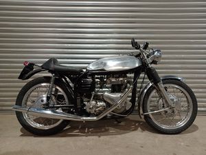1956 TRITON 650 CC CAFE RACER WITH FEATHERBED FRAME & T110 ENGINE A VENDRE