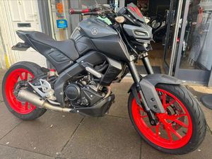 YAMAHA MT-125 EURO 5 125 CC