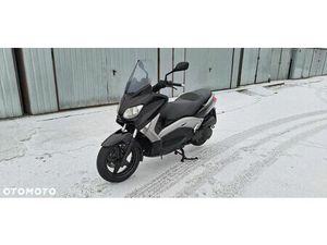 YAMAHA X-MAX