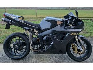 1998 YAMAHA R1 DYNAMITE SPECIAL VENTE AUX ENCHÈRES