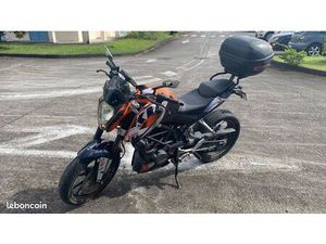 MOTO 125 KTM DUKE 2014 AVEC POT D'ÉCHAPPEMENT SPORT