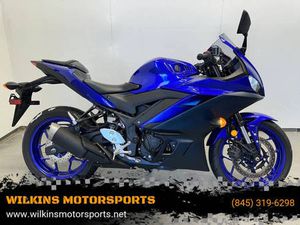 2024 YAMAHA YZF-R3 ABS