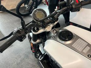 HUSQVARNA VITPILEN 401, NEUFAHRZEUG