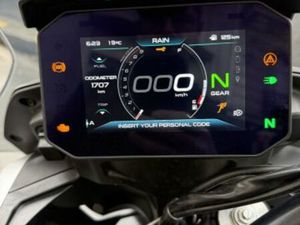 MOTO GUZZI V85 TT 850 2025 850 CM3 | MOTO TRAIL | 1 707 KM | NOIR | 75016 PARIS 16