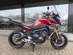 YAMAHA TRACER 900 ABS HELE MOOIE TRACER 900 ROOD