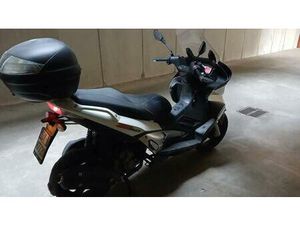 VENDO APRILIA SR MAX 300 (2011 - 16) USATA A BRIGNANO GERA D'ADDA (CODICE 9921292) - MOTO.IT