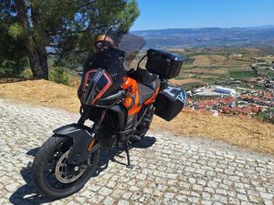 KTM 1290 SUPER ADVENTURE S SÃO DOMINGOS DE RANA