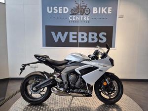 TRIUMPH DAYTONA 660 660 CC