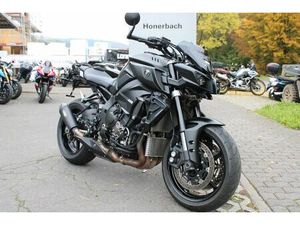 YAMAHA MT-10