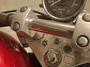 HONDA SHADOW 600 ROSSO