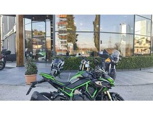 VENDO KAWASAKI Z H2 SE (2021 - 24) USATA A CHIETI (CODICE 9920911) - MOTO.IT