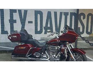 VENDO HARLEY-DAVIDSON 1800 ROAD GLIDE ULTRA (2014 - 16) - FLTRUSE USATA A NAPOLI (CODICE 9921562) - MOTO.IT
