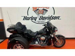 VENDO HARLEY-DAVIDSON 114 TRI GLIDE ULTRA (2019 - 20) - FLHTCUTG USATA A MILANO (CODICE 9921380) - MOTO.IT