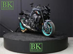 YAMAHA MT 10 ABS | AKRAPOVIC — MOTOREN | YAMAHA — MARKTPLAATS