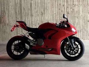 DUCATI PANIGALE V2 ROSSO