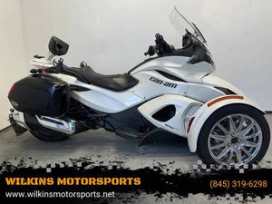 2013 CAN-AM SPYDER ST SE5 - LIMITED