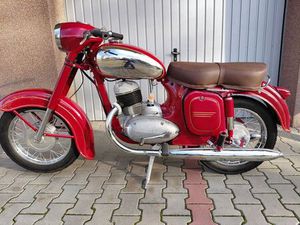 MOTOR JAWA 353 250 ROK 1961 PO CALKOWITEJ RENOWACJI STARY MOTOCYKL WYSZKÓW