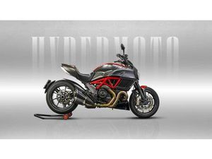 VENDO DUCATI DIAVEL 1200 CARBON (2014 - 16) USATA A CESANO MADERNO (CODICE 9921509) - MOTO.IT