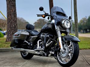 2014 CVO® ROAD KING®