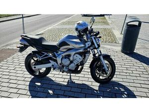 YAMAHA FAZER 600N VIANA DO CASTELO (SANTA MARIA MAIOR E MONSERRATE) E MEADELA