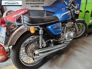 SUZUKI GT550 2-TAKT KULTMOTORRAD DER 70ER
