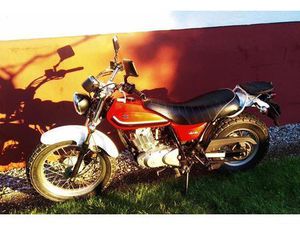GEPFLEGTE SUZUKI VANVAN 125, RV 125, ROT, ORIGINAL, TOPCASE
