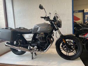 MOTO GUZZI V7 744 III MILANO EURO 4 744 CC