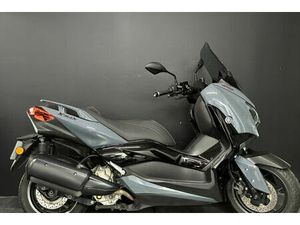 YAMAHA X-MAX 300 2022