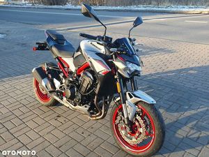 KAWASAKI Z 900