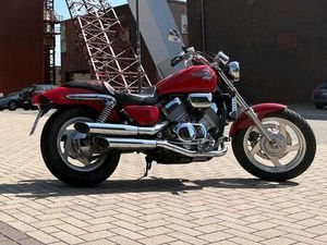 HONDA VF 750 C MAGNA