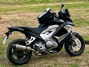HONDA VFR800X CROSSRUNNER