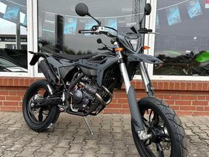 BETA RR 125 4T MOTARD T X SPECIAL EDITION