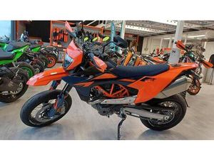 VENDO KTM 690 SMC R (2026) NUOVA A PORDENONE (CODICE 9921180) - MOTO.IT