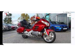 HONDA GL 1800 GOLD WING