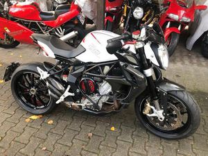 MV AUGUSTA BRUTALE 800 DRAGSTER