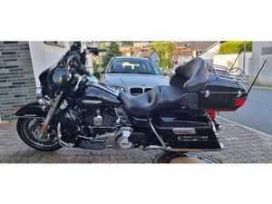 HARLEY-DAVIDSON ELECTRA GLIDE