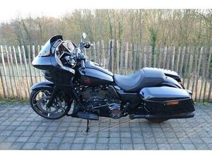 ② HARLEY ROAD GLIDE 6/2024, 13000 KM ( 4 ANS GARANTIE)