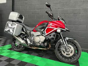 2015 HONDA VFR 1200 A VENDRE