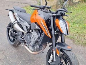 KTM DUKE