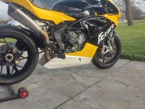 ② MV AGUSTA F3 800