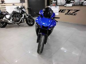 YAMAHA YZF 1000 R1 2023 1000 CM3 | MOTO SPORTIVE | 7 000 KM | BLEU | 92500 RUEIL MALMAISON