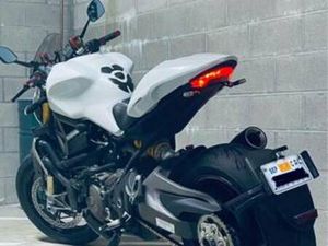 2014 DUCATI MONSTER 1200 S – FULLY SERVICED, CLEAN TITLE