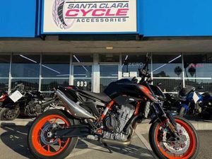 2023 KTM DUKE 890 R ...BEAUTIFUL BIKE W WARRANTY