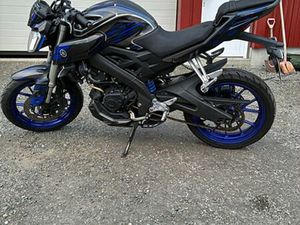 YAMAHA MT-125