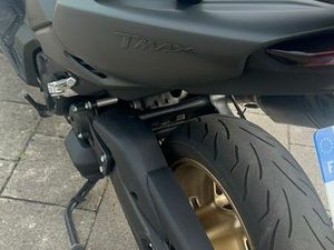 TMAX 560 YAMAHA 2021 TECH MAX