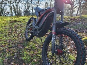 SURRON LIGHT BEE X 2023 - 18KW FULL ÉQUIPÉE