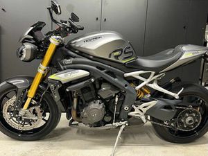 SPEED TRIPLE 1200 RS – SUIVI TRIUMPH