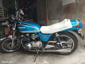 KAWASAKI KZ 750
