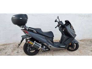 KYMCO 300 CT X-TOWN