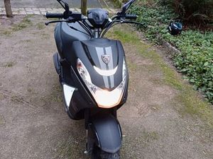 SCOOTER PEUGEOT STREETZONE 50 4T NAKED 10 POUCES EURO 5